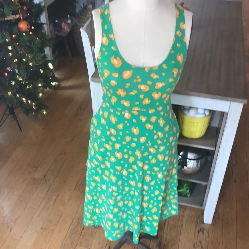 Tabitha Brown rare nwt